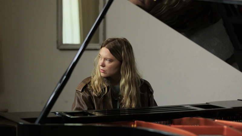 Léa Seydoux in Gentle Monster
